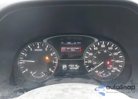 2015 Nissan Pathfinder Sv из США, поврежденный, VIN 5N1AR2MM4FC684511